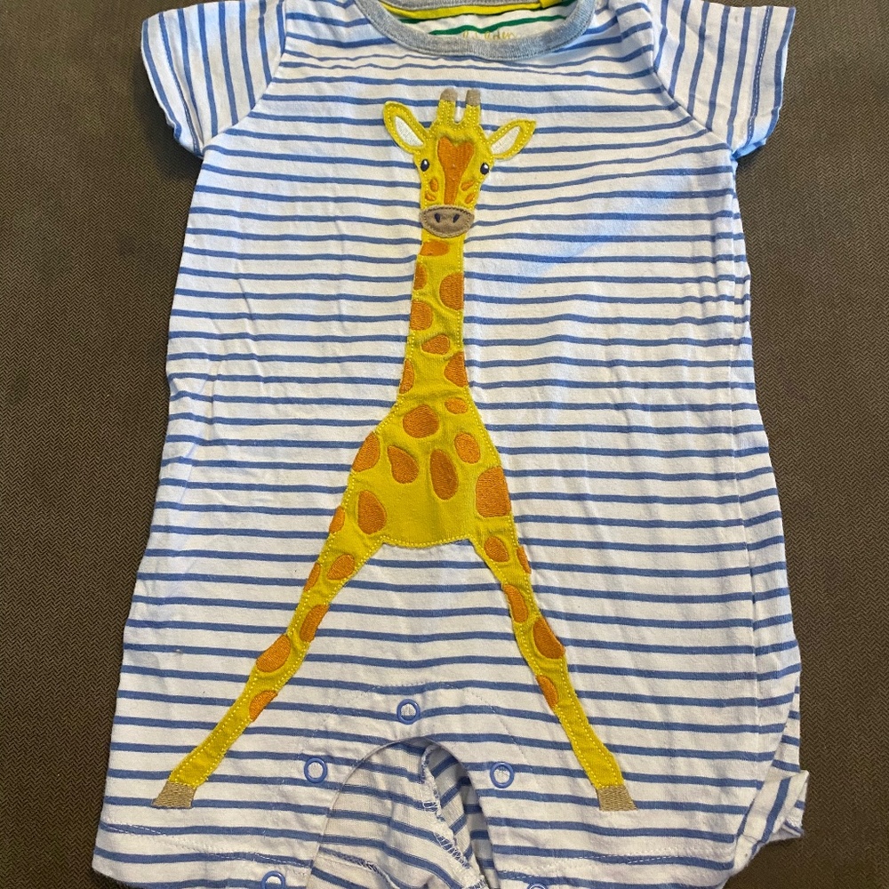 Baby Boden giraffe appliqué romper 6-12 months